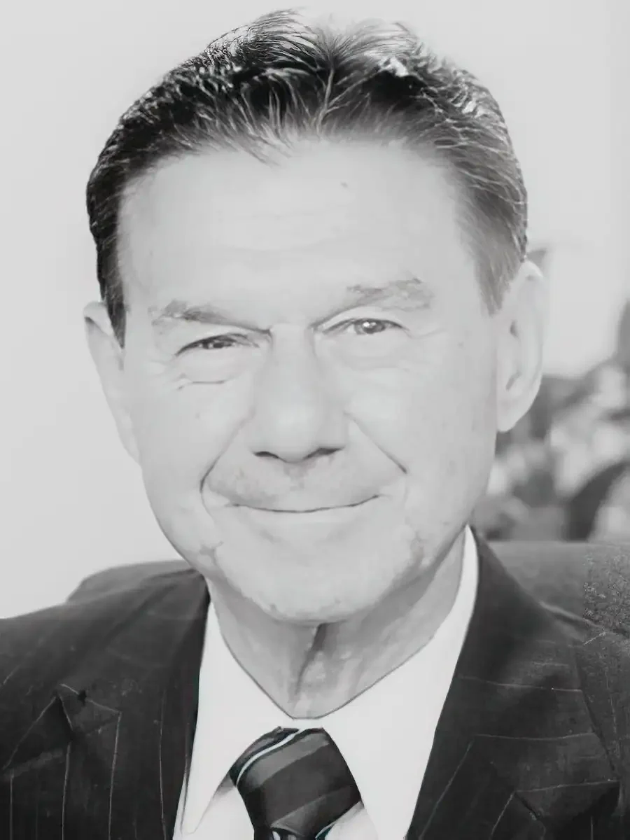 Portrait of Armand V. Feigenbaum